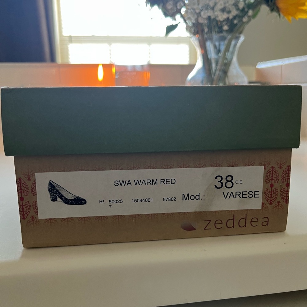 Women's Zeddea Varese Red Shoes